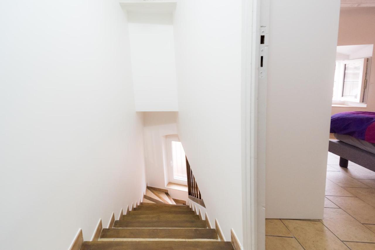شقة Ravissant Triplex Et Duplex Au Centre De Pont St Esprit المظهر الخارجي الصورة